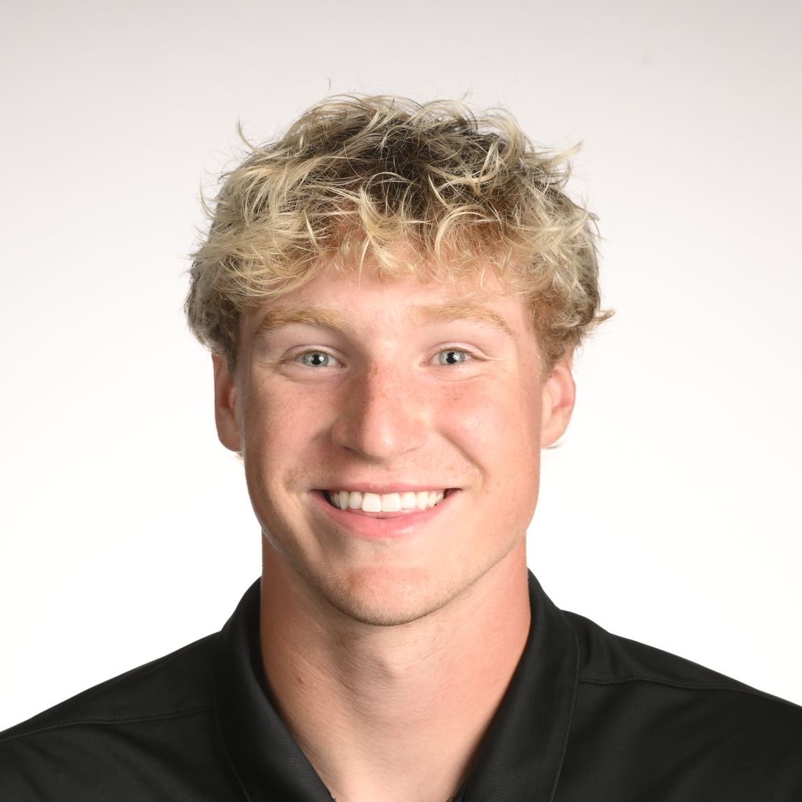 Max Winders athlete profile head shot