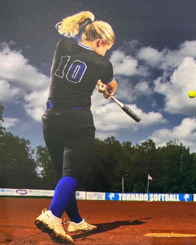 Athlete profile featured image number 2 of 5