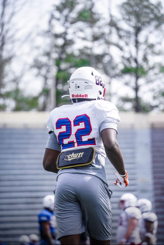 Athlete profile featured image number 4 of 5