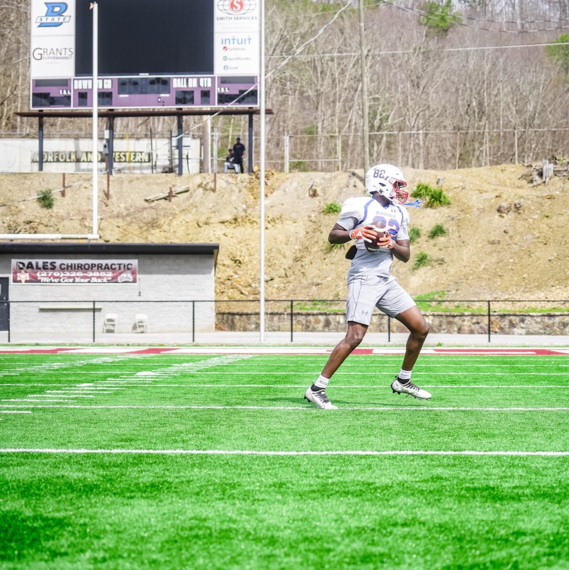 Isaiah Diggs athlete profile head shot