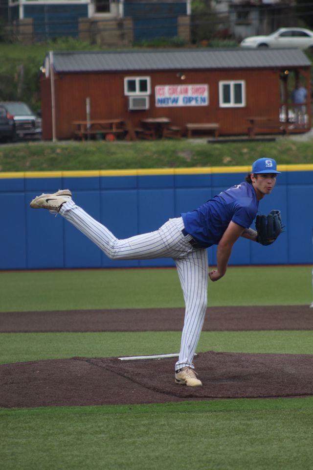 Athlete profile featured image number 1 of 5