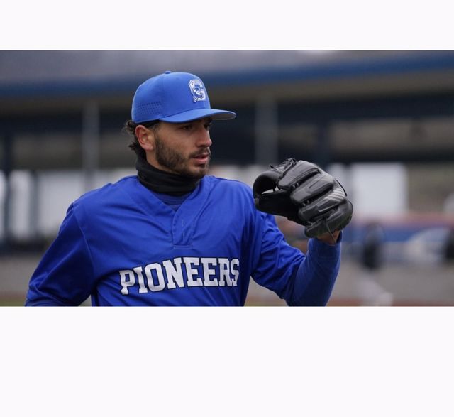 Athlete profile featured image number 1 of 5