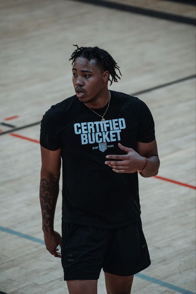 Athlete profile featured image number 7 of 10