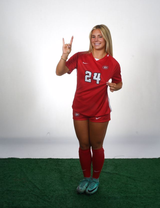 Athlete profile featured image number 3 of 5