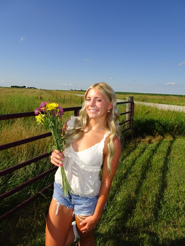 Athlete profile featured image number 1 of 5