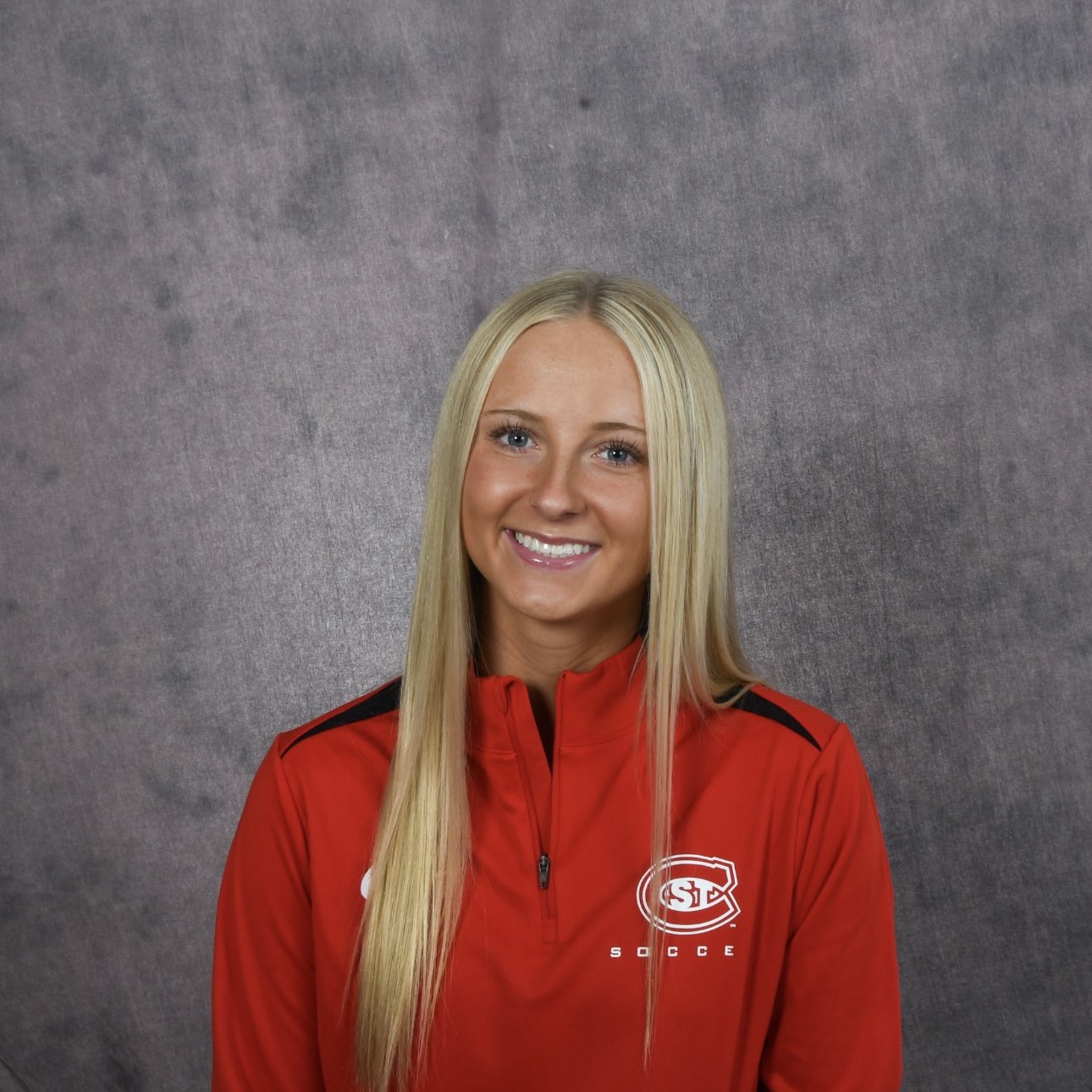 Gabby Hofeld athlete profile head shot