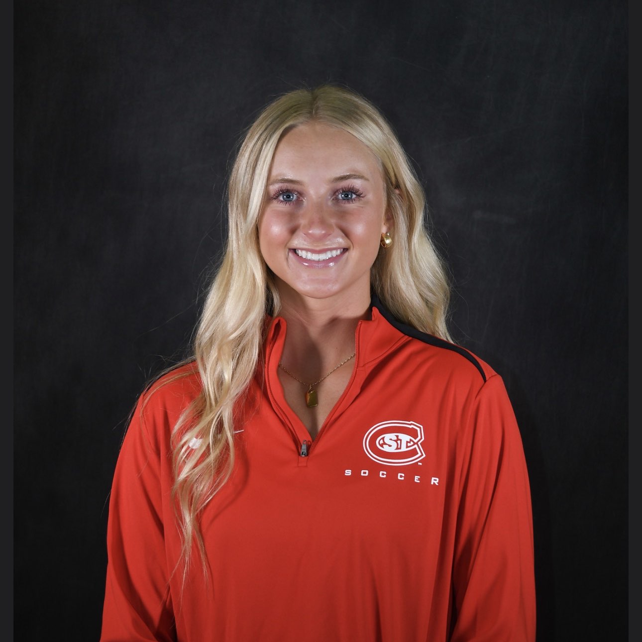 Gabby Hofeld athlete profile head shot