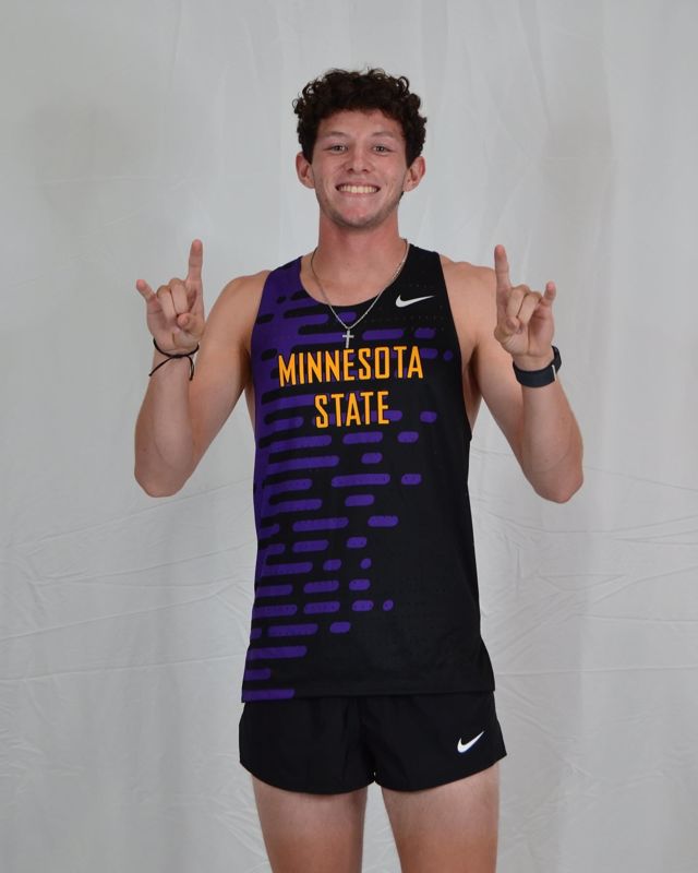 Athlete profile featured image number 4 of 5