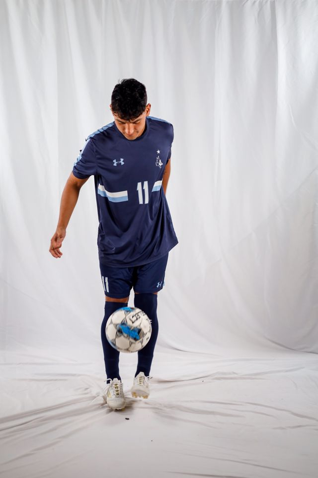 Athlete profile featured image number 1 of 4
