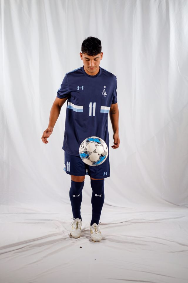 Athlete profile featured image number 2 of 4