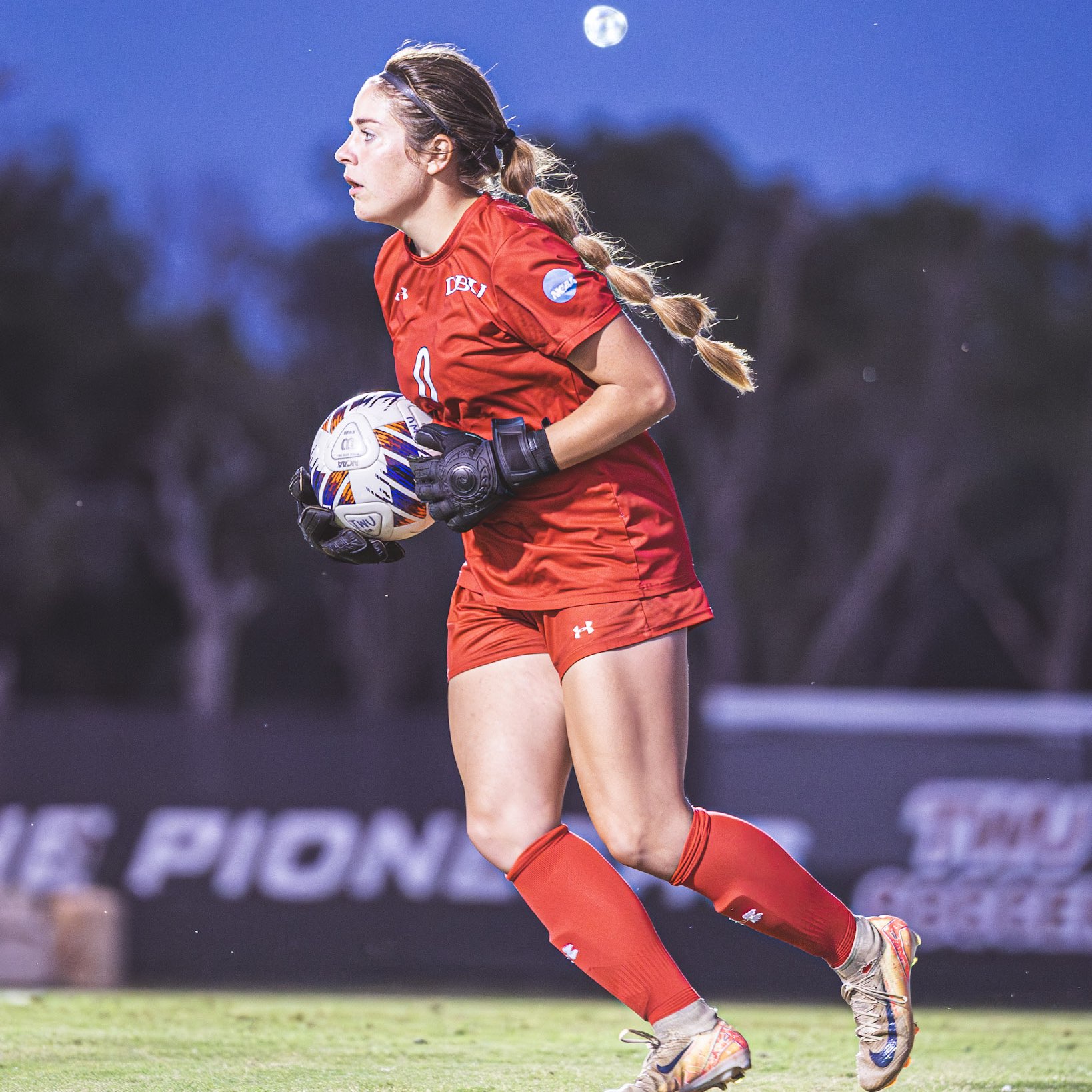 Leslie Miller athlete profile head shot