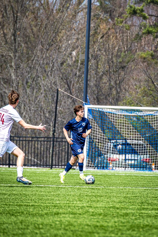 Athlete profile featured image number 1 of 4