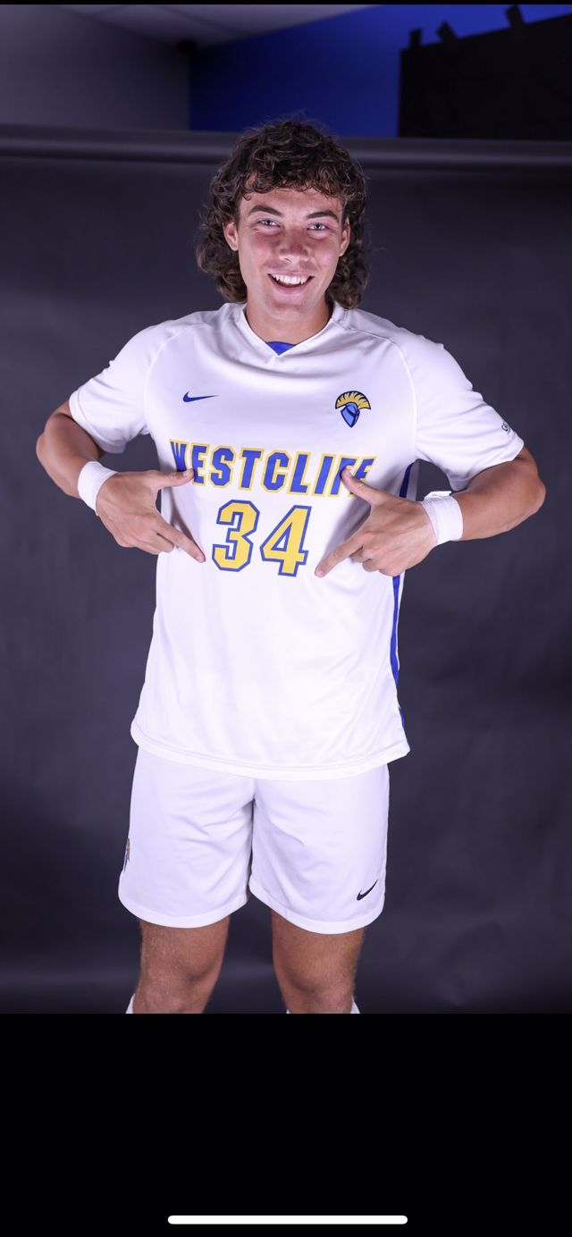 Athlete profile featured image number 5 of 5