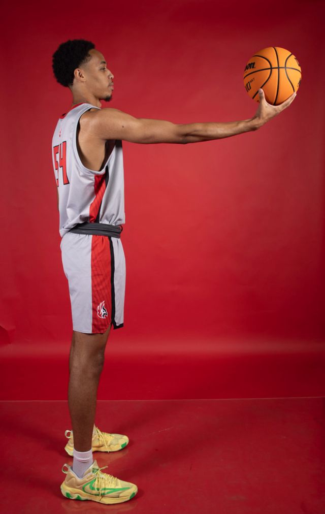 Athlete profile featured image number 4 of 4