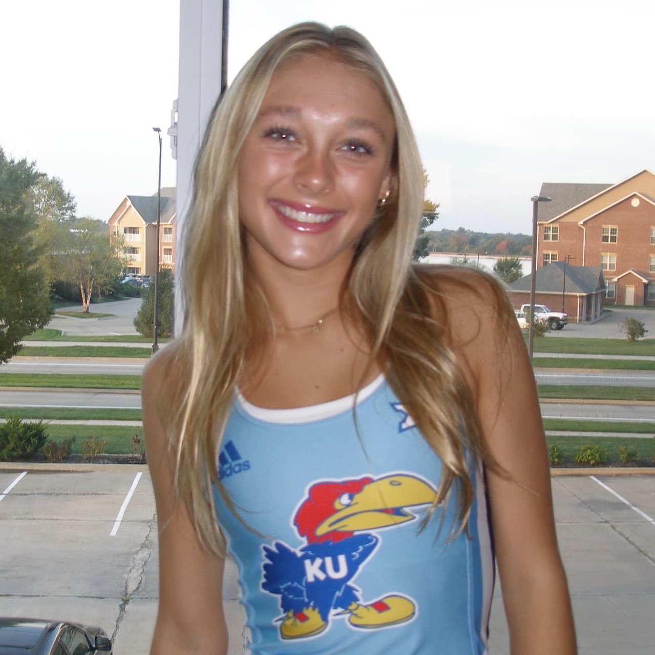 mia murray athlete profile head shot