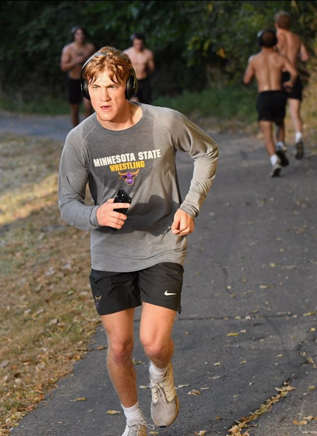 Athlete profile featured image number 3 of 10