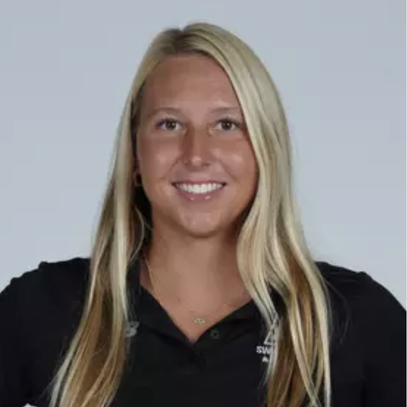 Summer Sakowicz athlete profile head shot