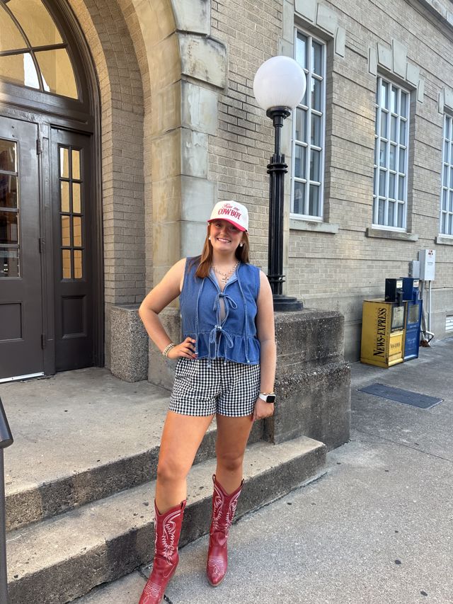 Athlete profile featured image number 6 of 6