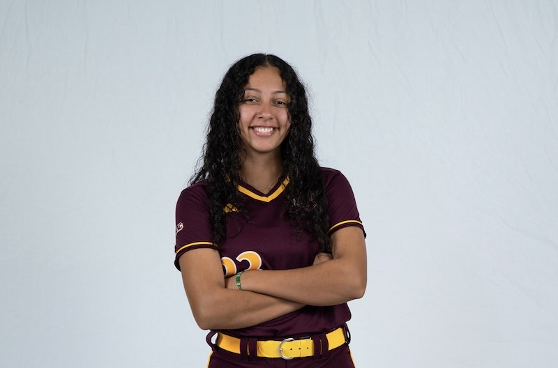 Sara Pina athlete profile head shot