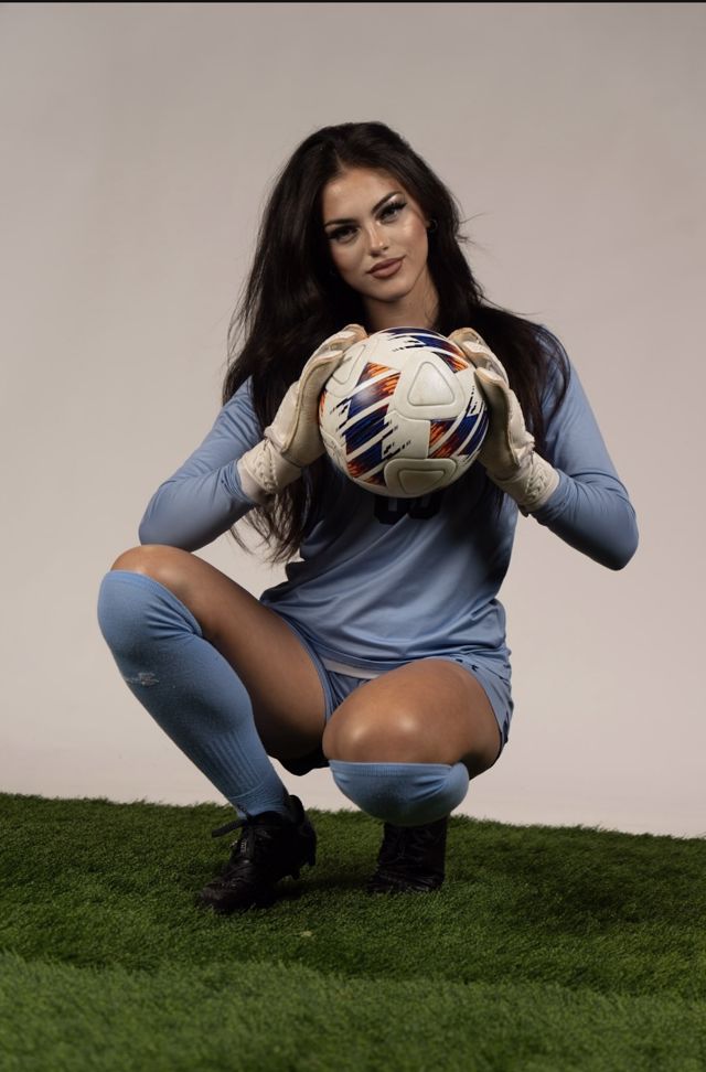 Athlete profile featured image number 3 of 4