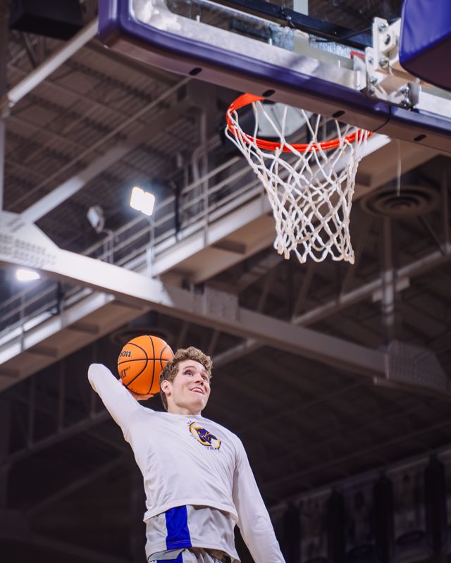 Athlete profile featured image number 3 of 4