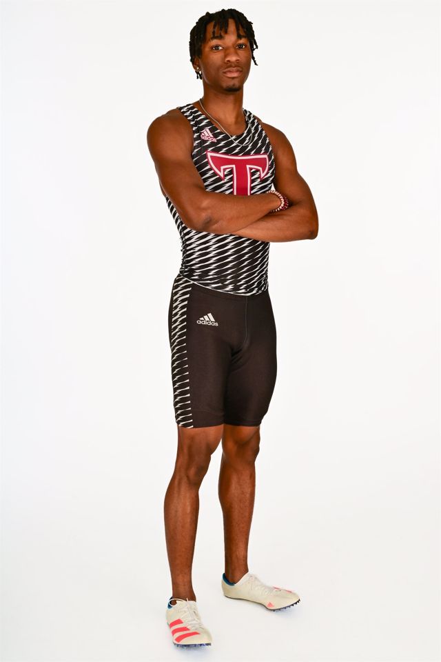 Athlete profile featured image number 2 of 4