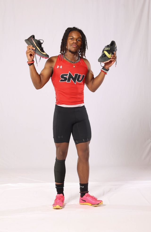 Athlete profile featured image number 3 of 6