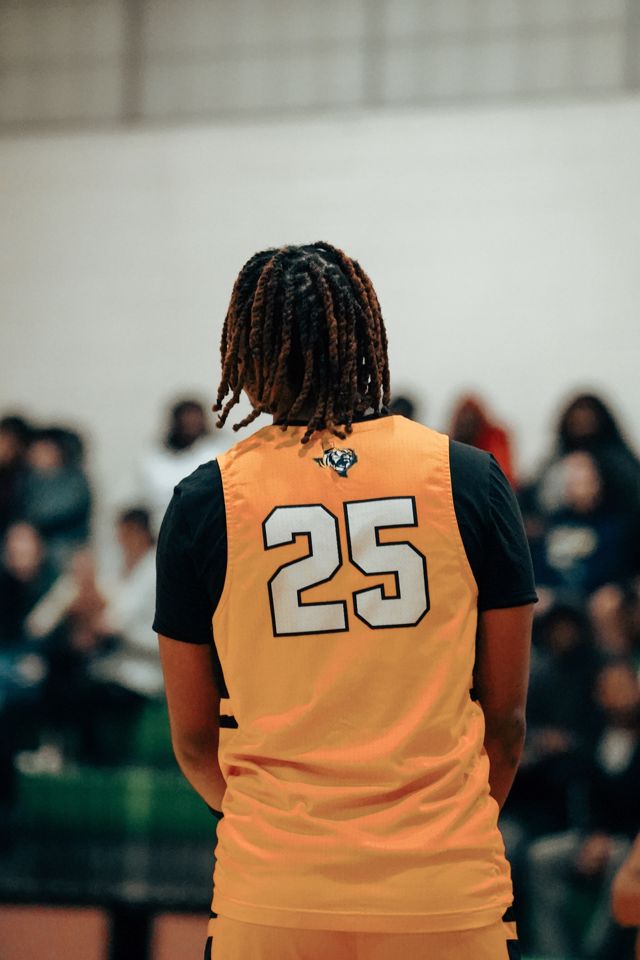 Athlete profile featured image number 1 of 5
