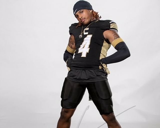 Athlete profile featured image number 2 of 8