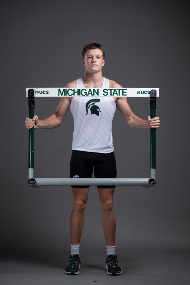 Athlete profile featured image number 2 of 4