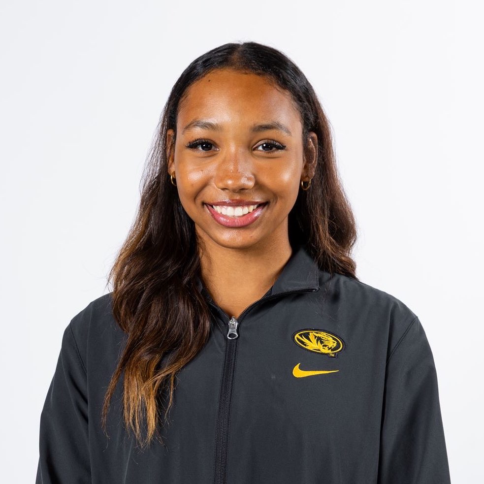 Olivia Kelly athlete profile head shot