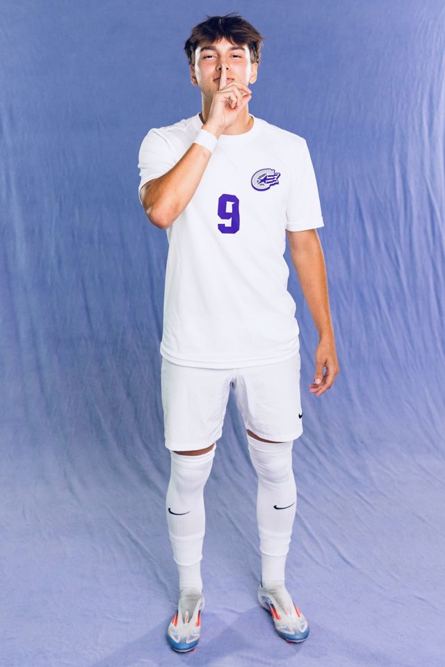 Athlete profile featured image number 5 of 6