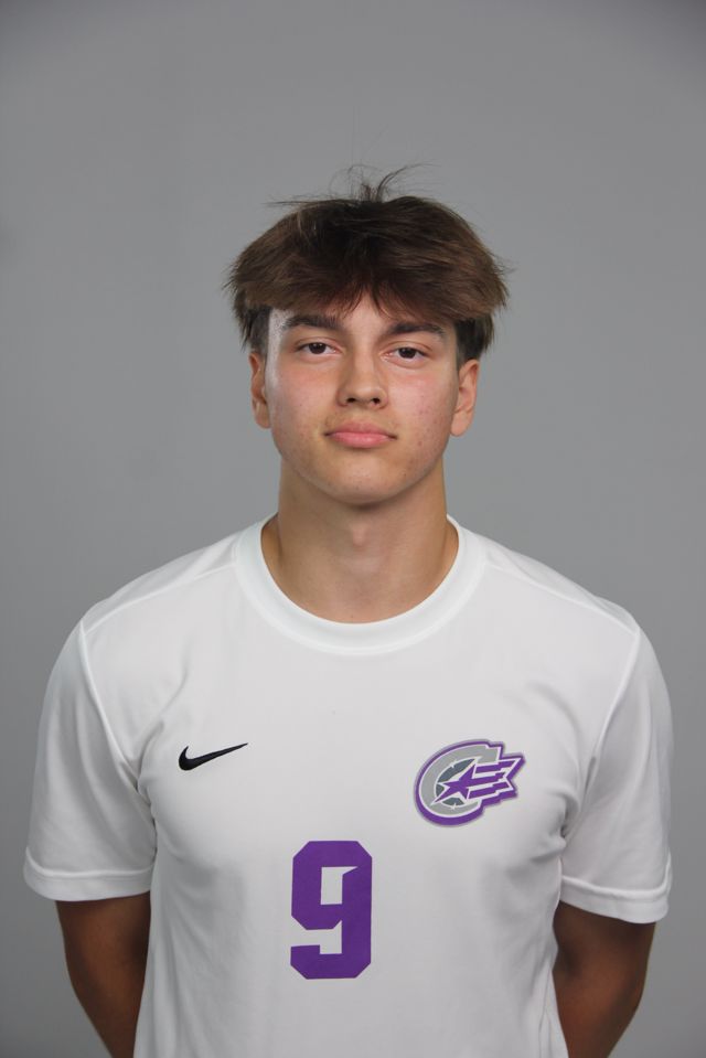 Athlete profile featured image number 4 of 6