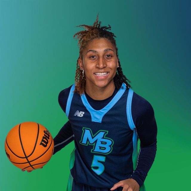 Athlete profile featured image number 3 of 4