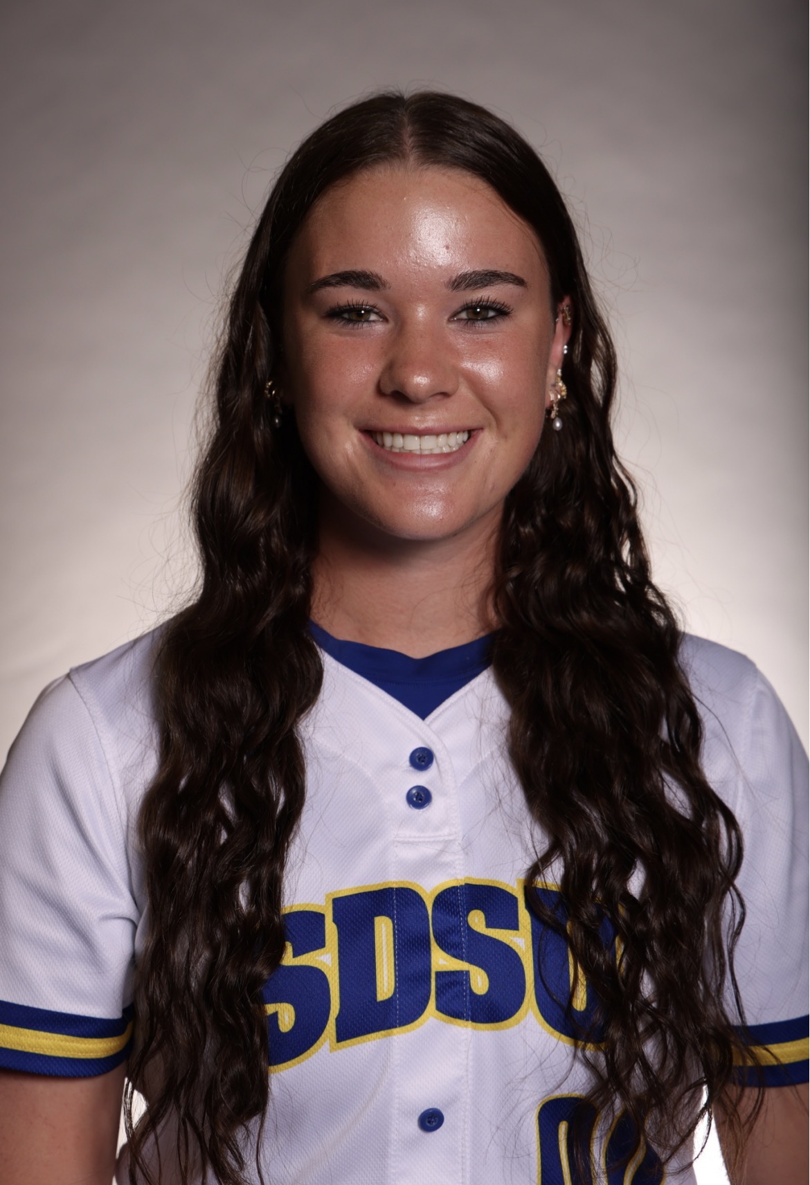 Sylvia Shromoff athlete profile head shot