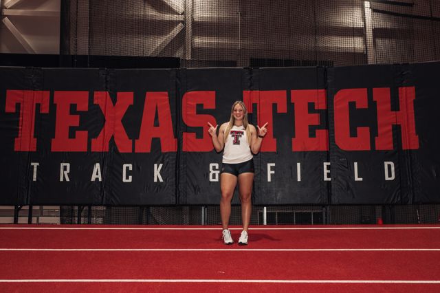 Athlete profile featured image number 3 of 4