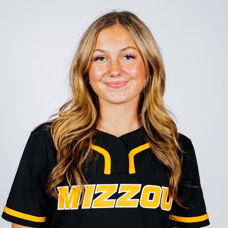 Linny Ramsey athlete profile head shot