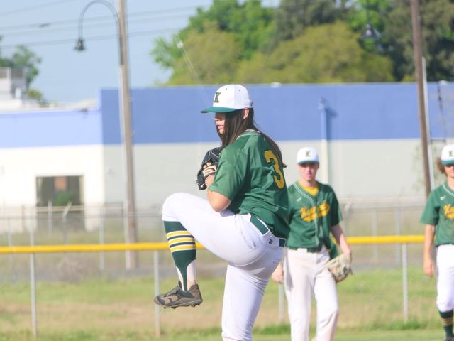 Athlete profile featured image number 2 of 4