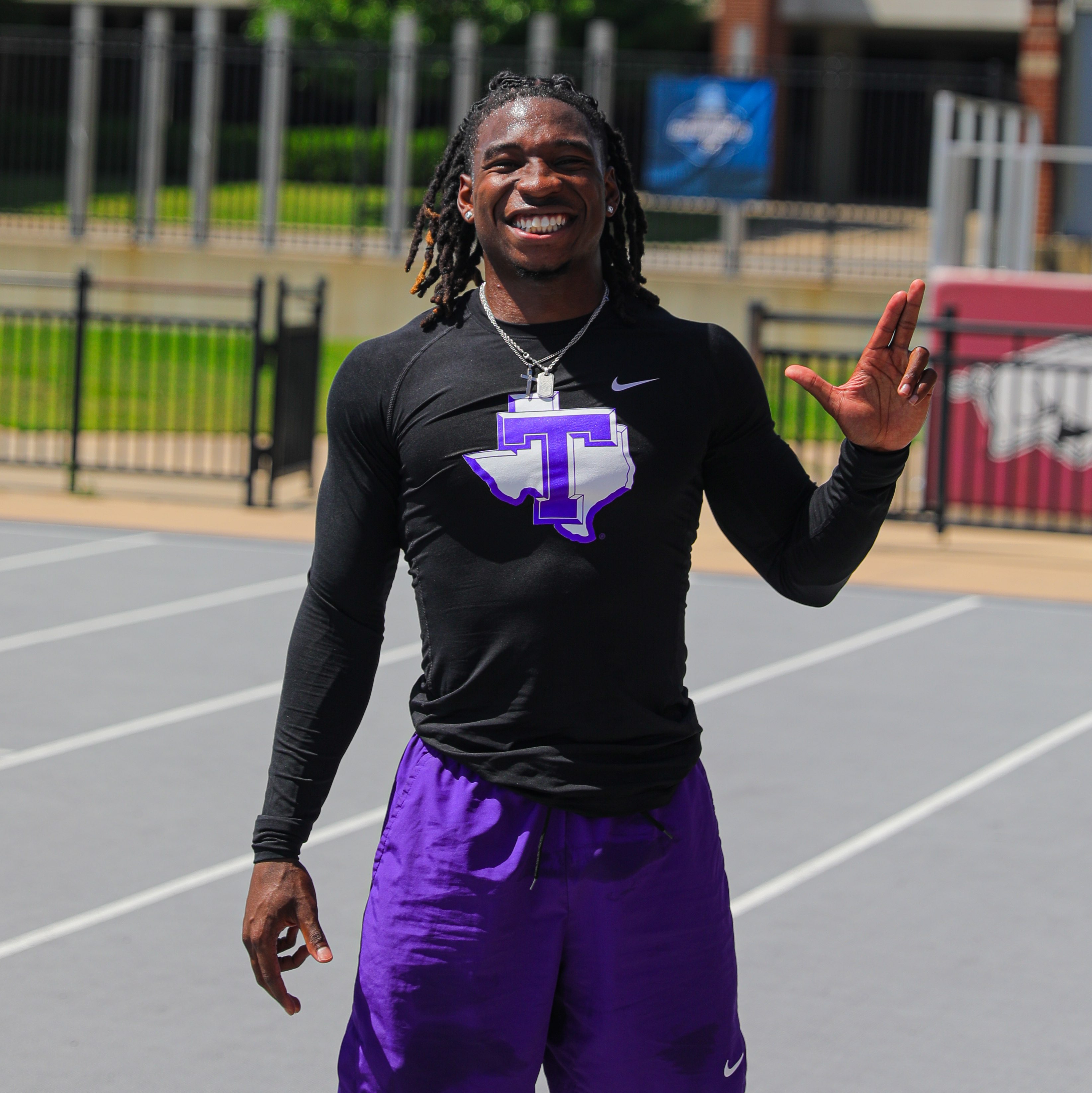 Caterrin Cox athlete profile head shot