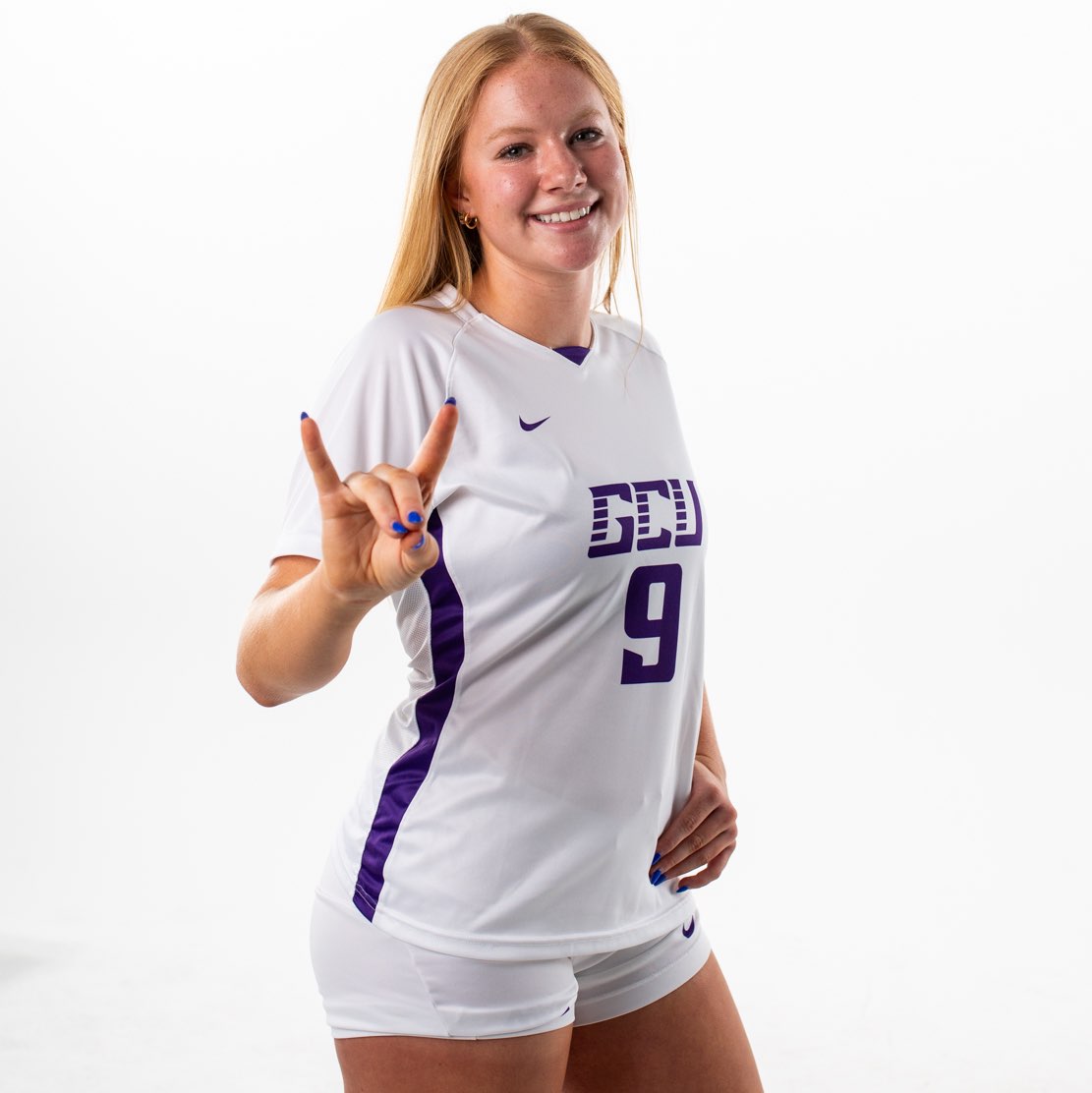 Elle Stanley athlete profile head shot