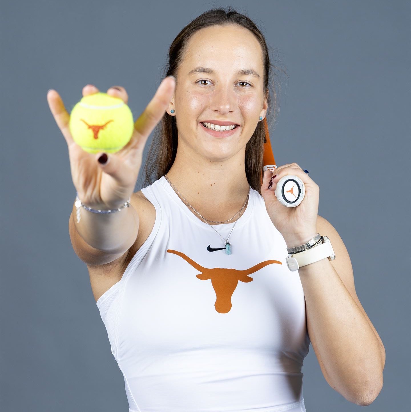 Salma-Júlia Drugdova athlete profile head shot