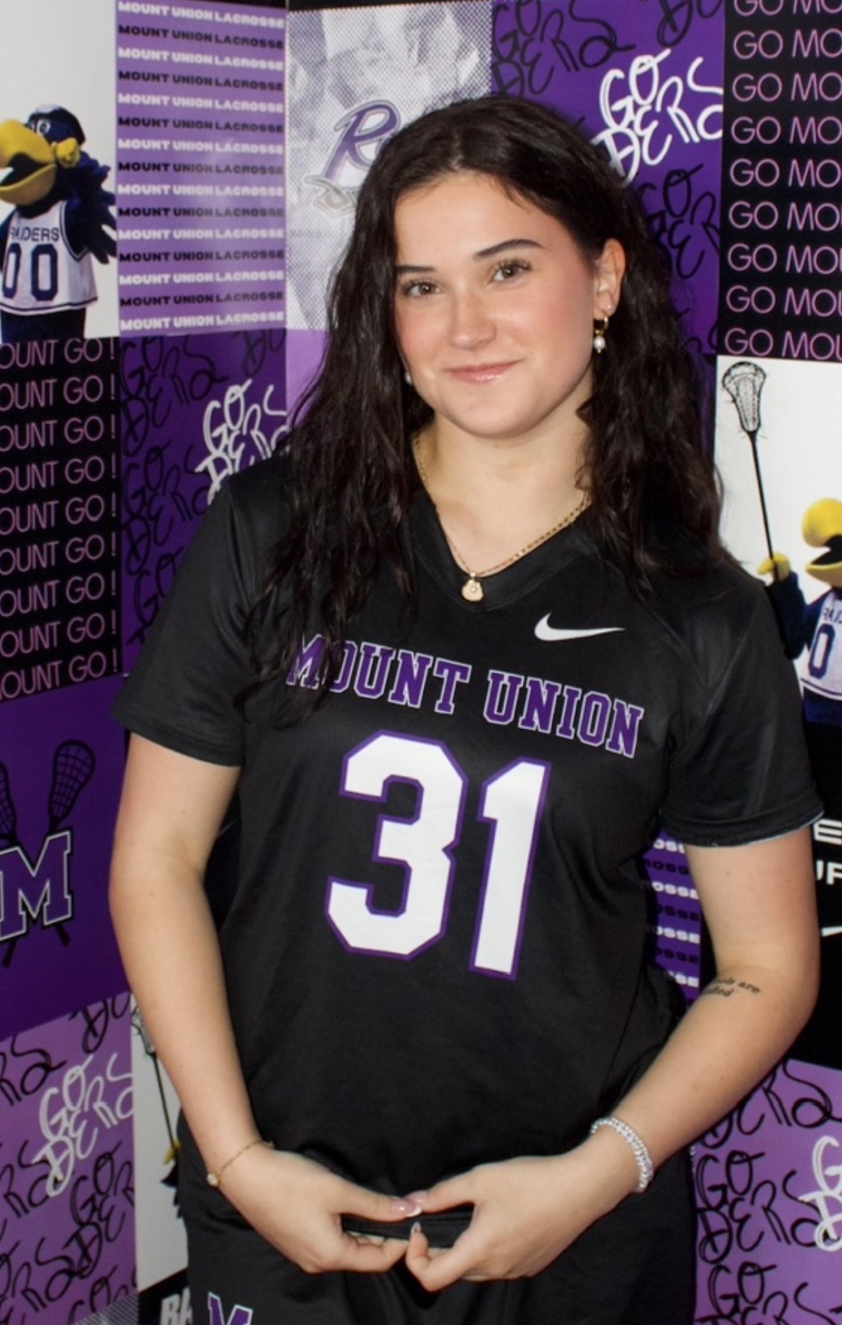 Madelyn Sams athlete profile head shot