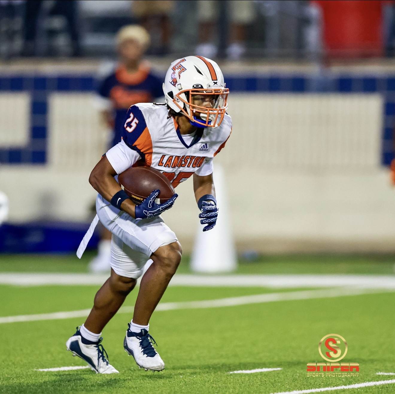Aiden Thomas athlete profile head shot