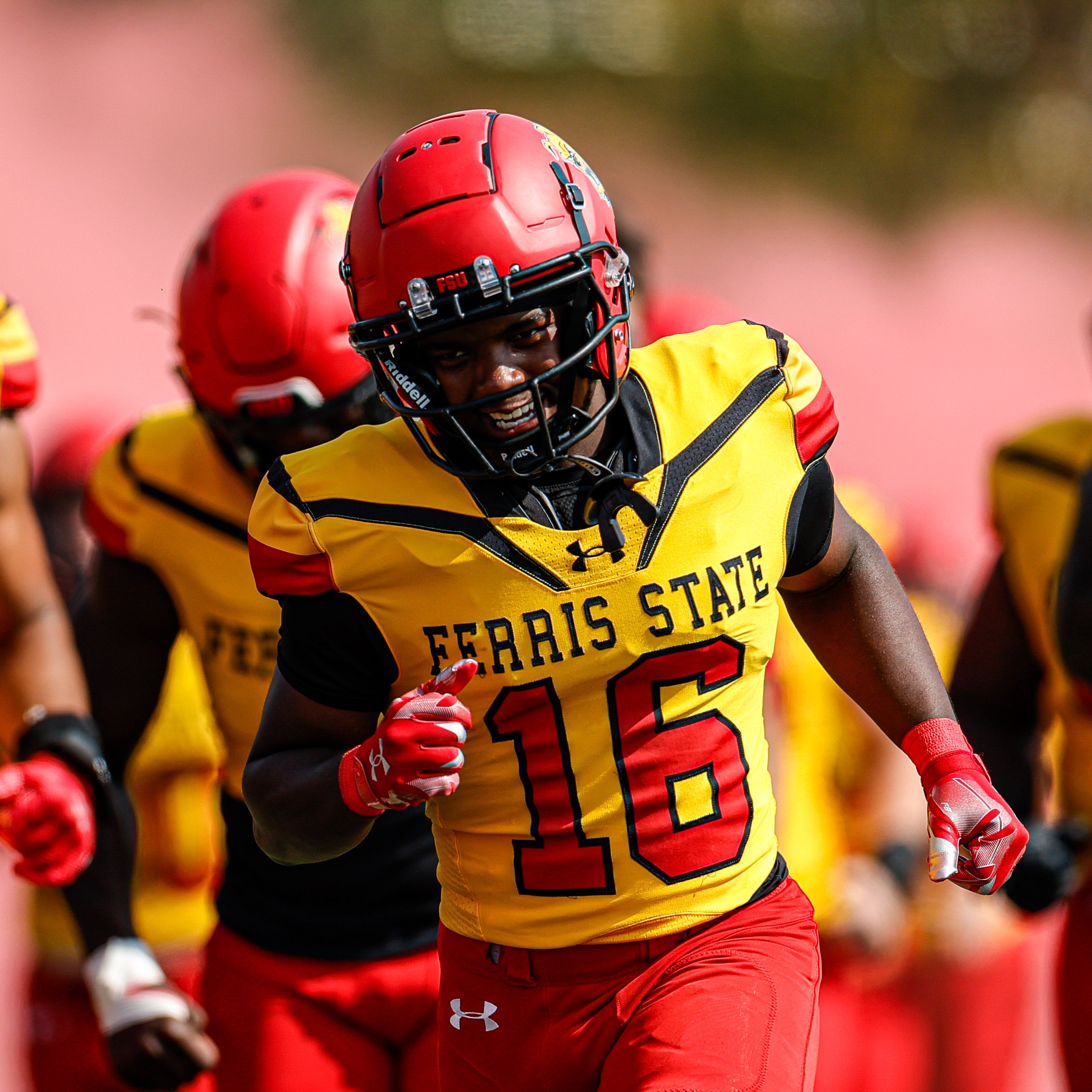 Leeshaun Mumpfield athlete profile head shot