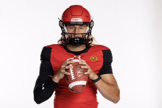 Athlete profile featured image number 1 of 4