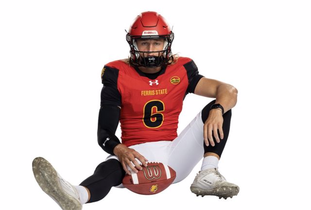 Athlete profile featured image number 2 of 4