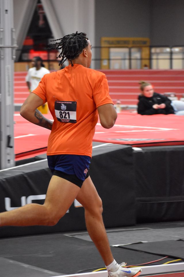 Athlete profile featured image number 2 of 4