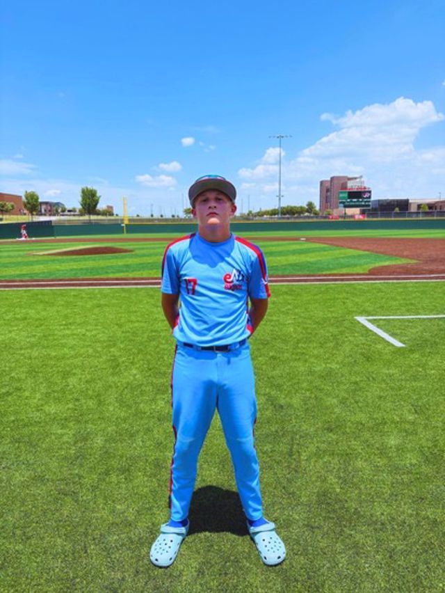 Athlete profile featured image number 1 of 4
