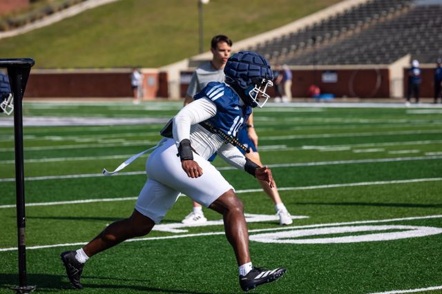 Athlete profile featured image number 1 of 4