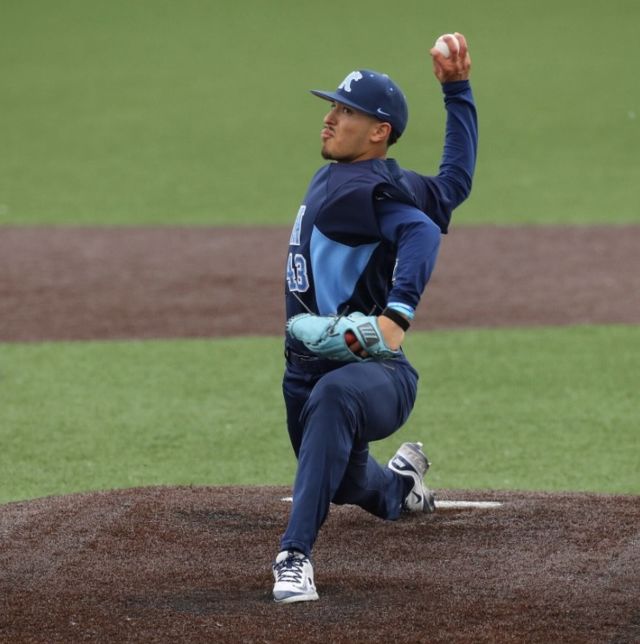 Athlete profile featured image number 3 of 4